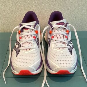 Saucony Endorphin Speed 4